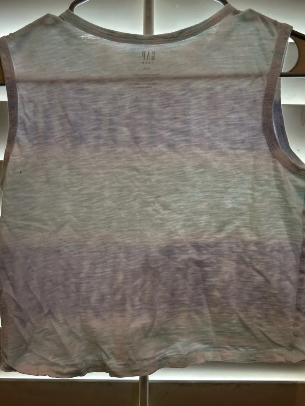GAP sleeveless crop